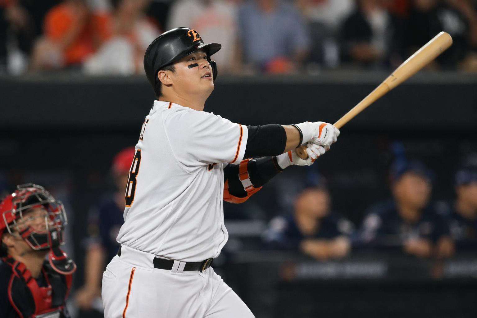 [노시환, 홈런, 한화] 기사 영향과 배경을 설명하는 이미지 - 노시환은 복귀전에서 홈런으로 첫 인상을 남겼지만, 야구는 단발성 결과보다 ‘연속성’이 중요하다. 이날 경기 전까지 이어진 부진의 핵심은 타구 생...